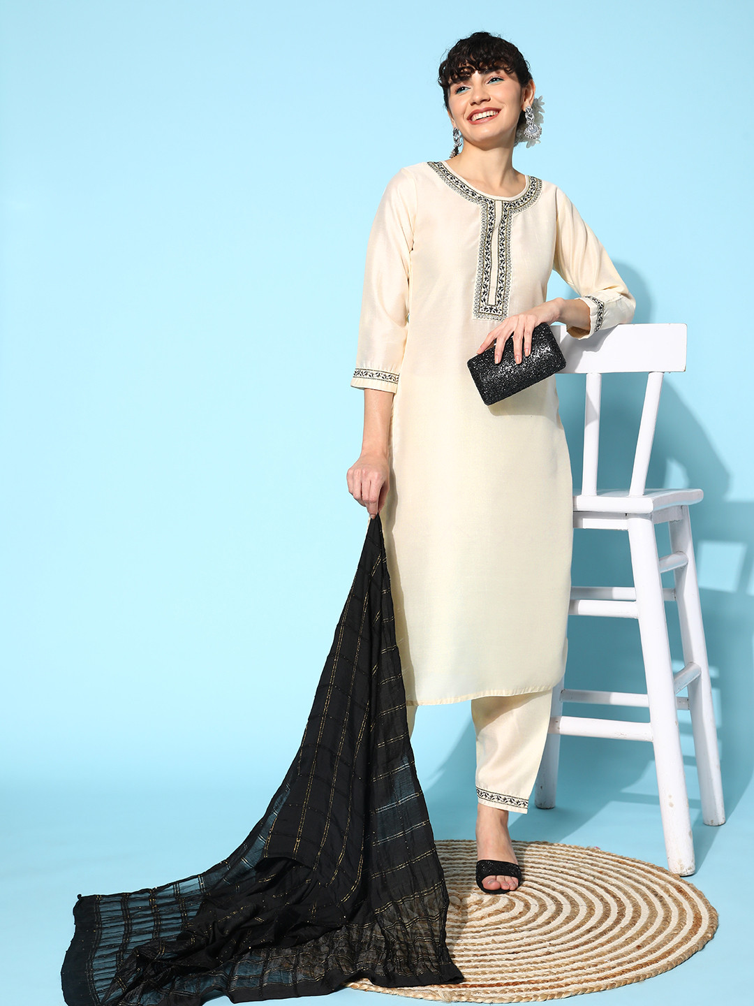 SheWill Women White Floral Yoke Design Thread Work Kurta with Trousers & With Dupatta