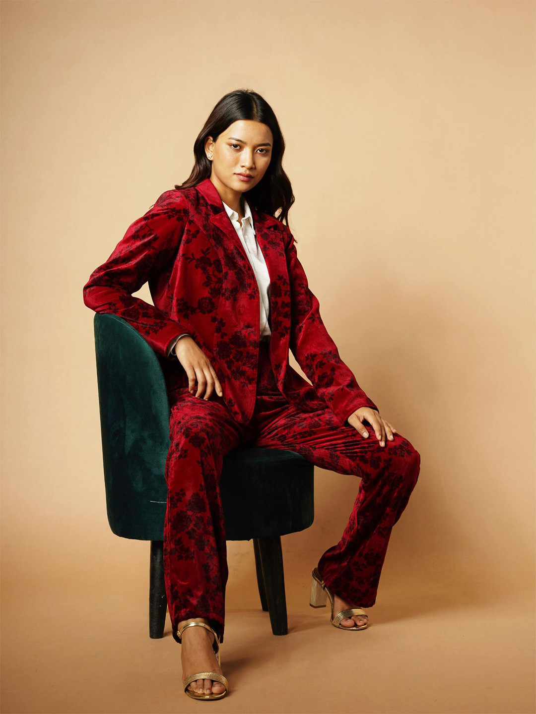 Taurus Women Red Floral Digital Printed Velvet Co-Ords