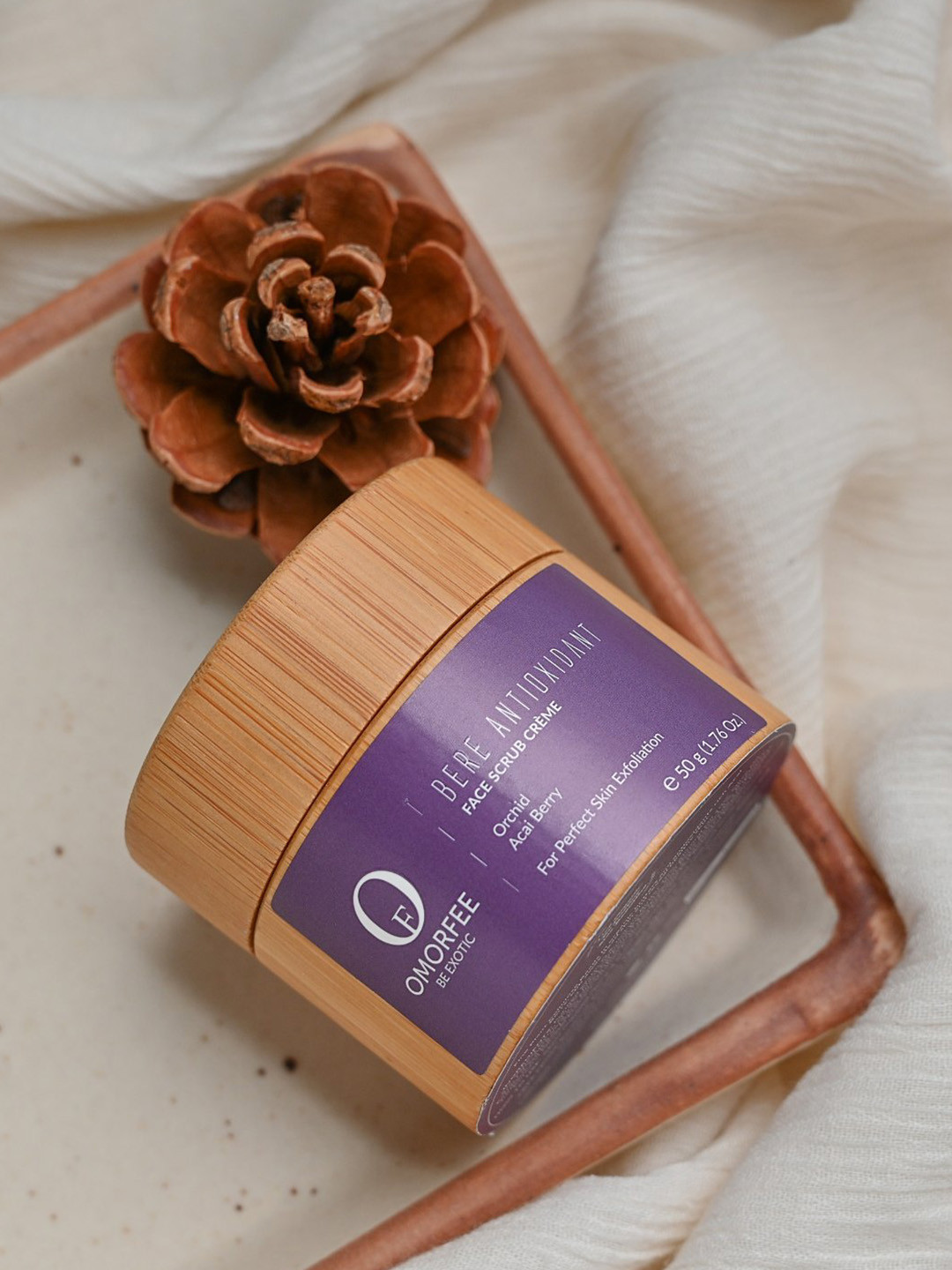 OMORFEE Bere Antioxidant Face Scrub Creme with Acai Berry & Orchid - 50 g