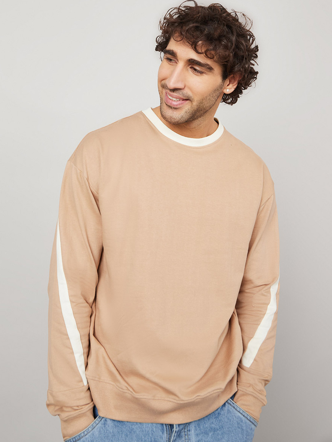 Styli Colourblocked Sleeves and Neck Regular Cotton Sweatshirt