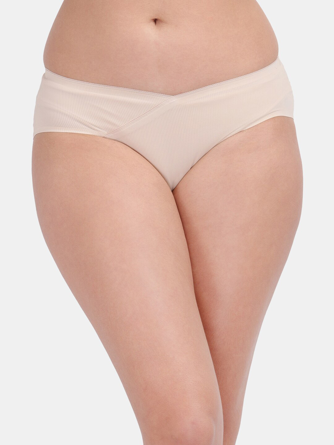 Amour Secret Women Beige Anti-Odour Hipster Brief