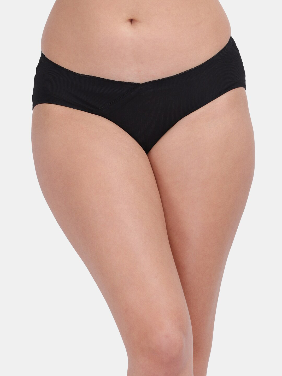 Amour Secret Women Black Anti odour Bonded Seamless Hipsters Briefs