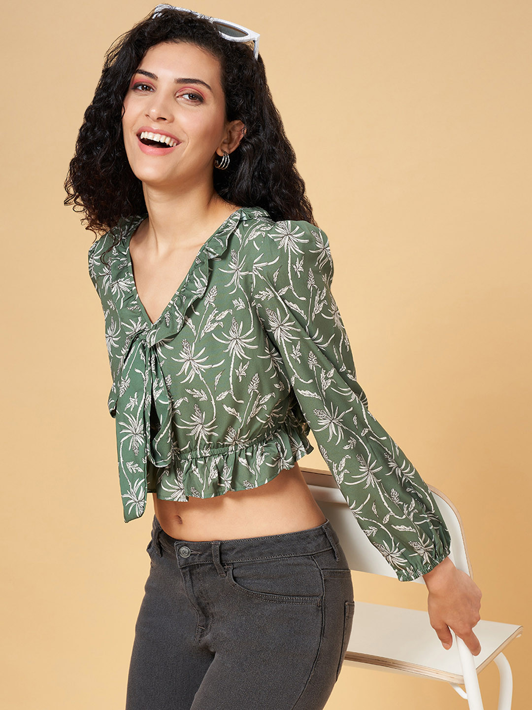 YU by Pantaloons Green Floral Print Ruffles Cinched Waist Crop Top