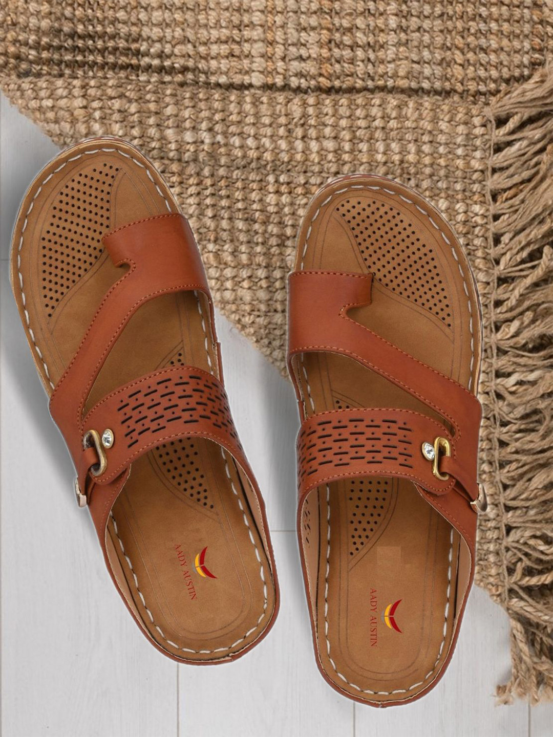 AADY AUSTIN Women Tan One Toe Orthopedic Flats