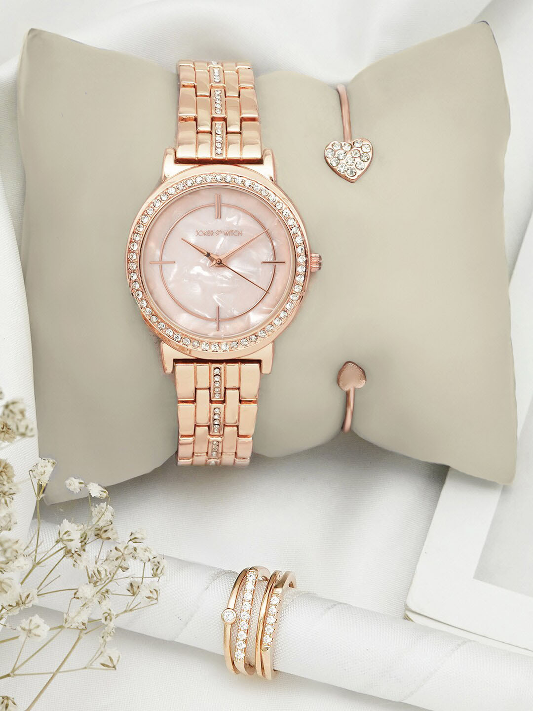 JOKER & WITCH Women Rose Gold Toned Bracelet Style Straps Watch With Bracelet & Ring