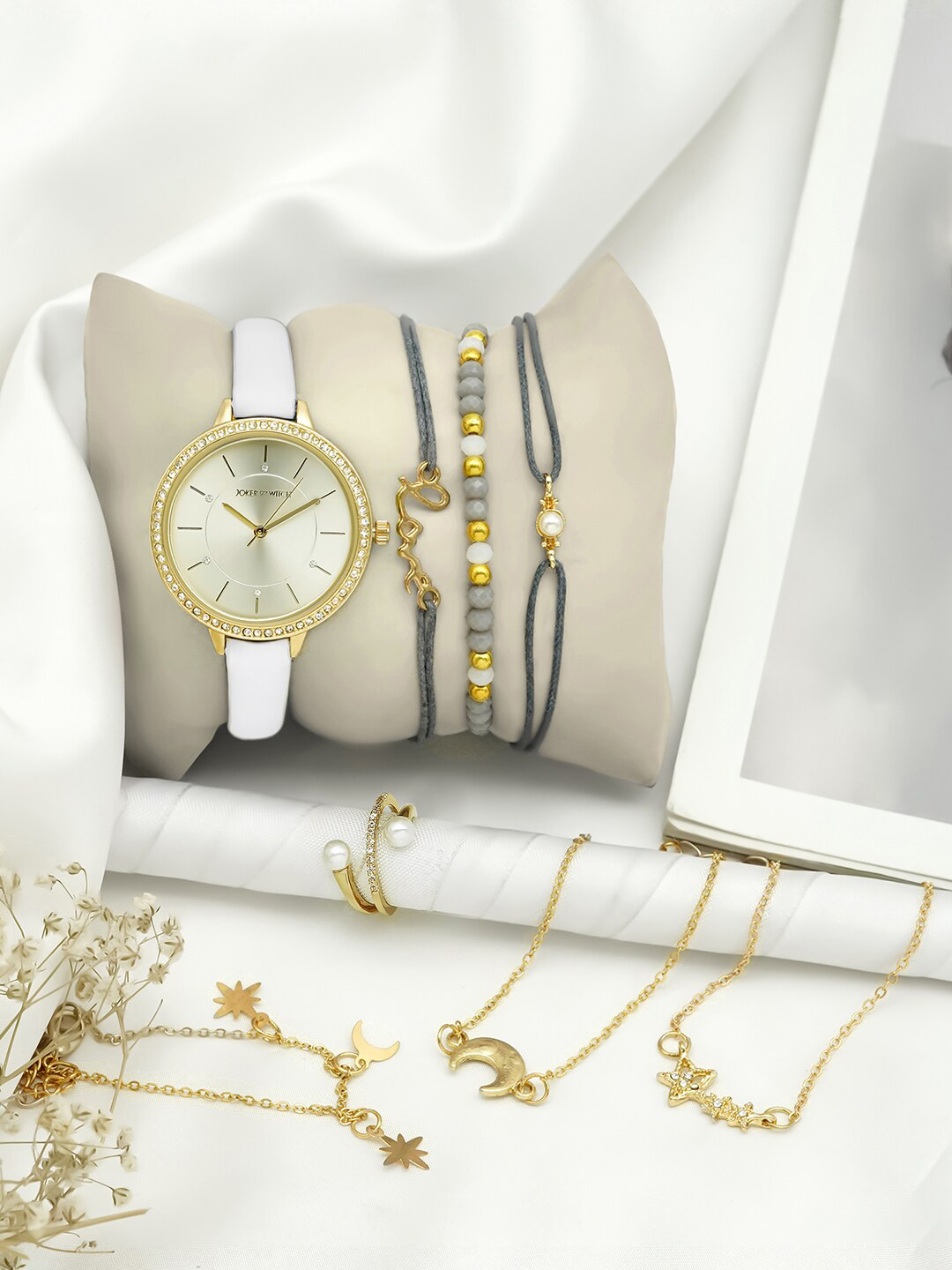 JOKER & WITCH Women Gold Toned & White Analogue Watch With Bracelet And Ring Gift Set