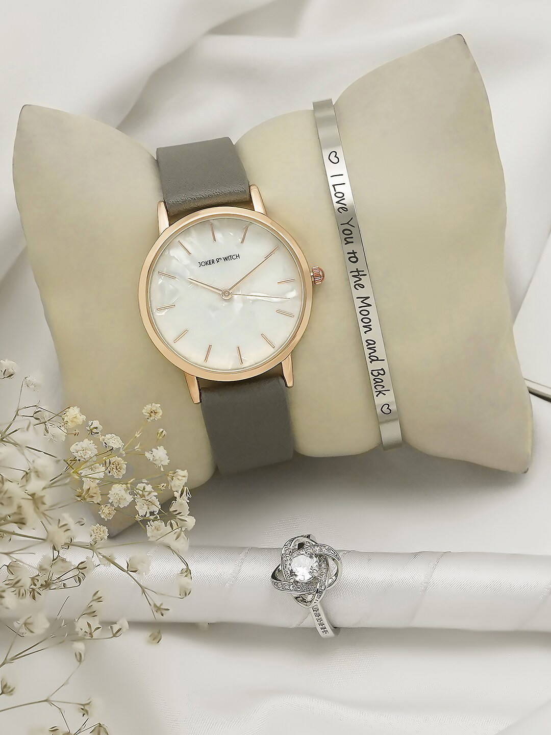 JOKER & WITCH Women Pack Of 3 Gold Toned & Grey Watch Accessory Gift Set