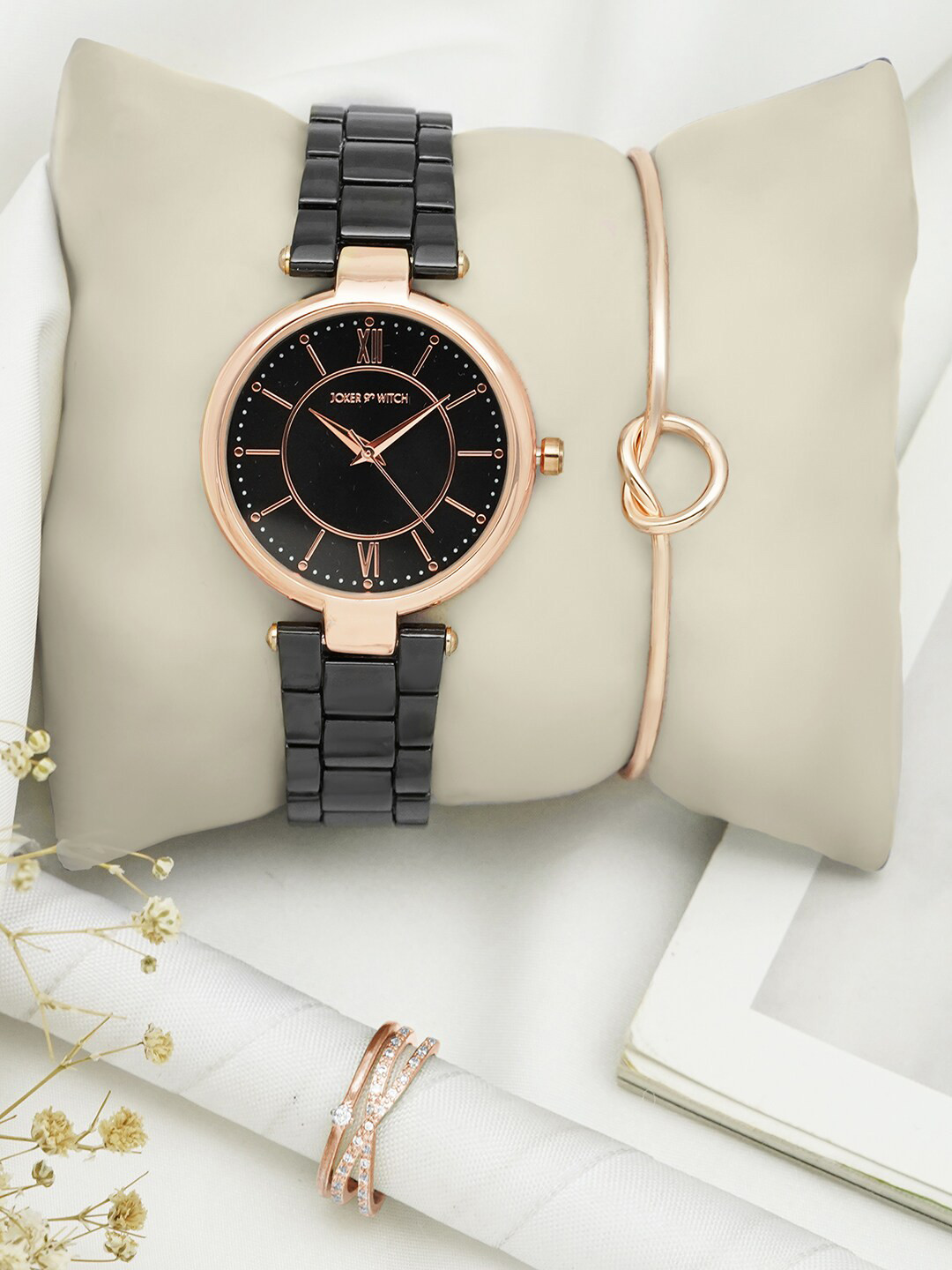 JOKER & WITCH Women Black Dial Analogue Watch With Bracelet & Ring- JWLT694