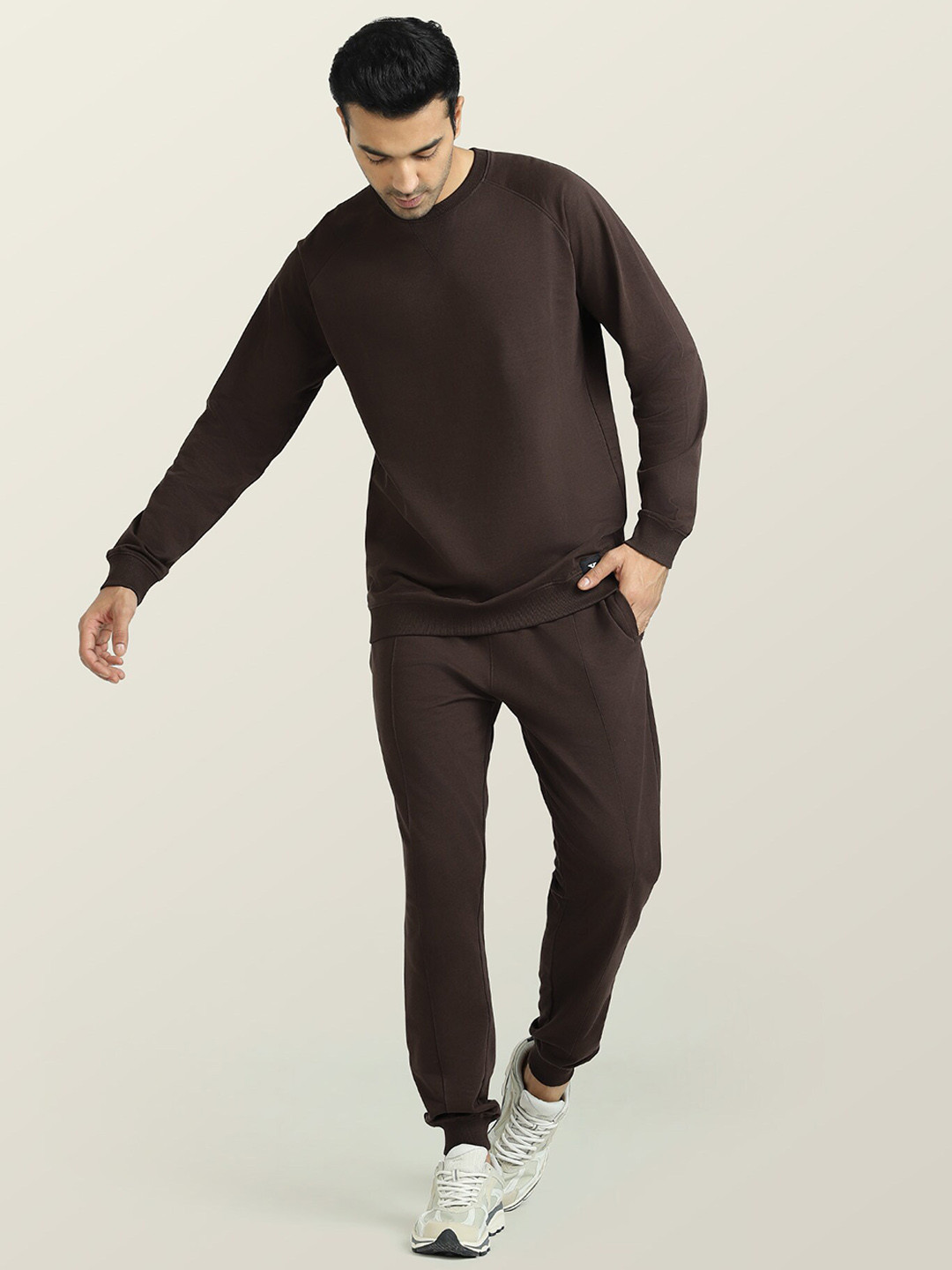 XYXX Men Brown Cruze Sweatshirt and Joggers Combo Set