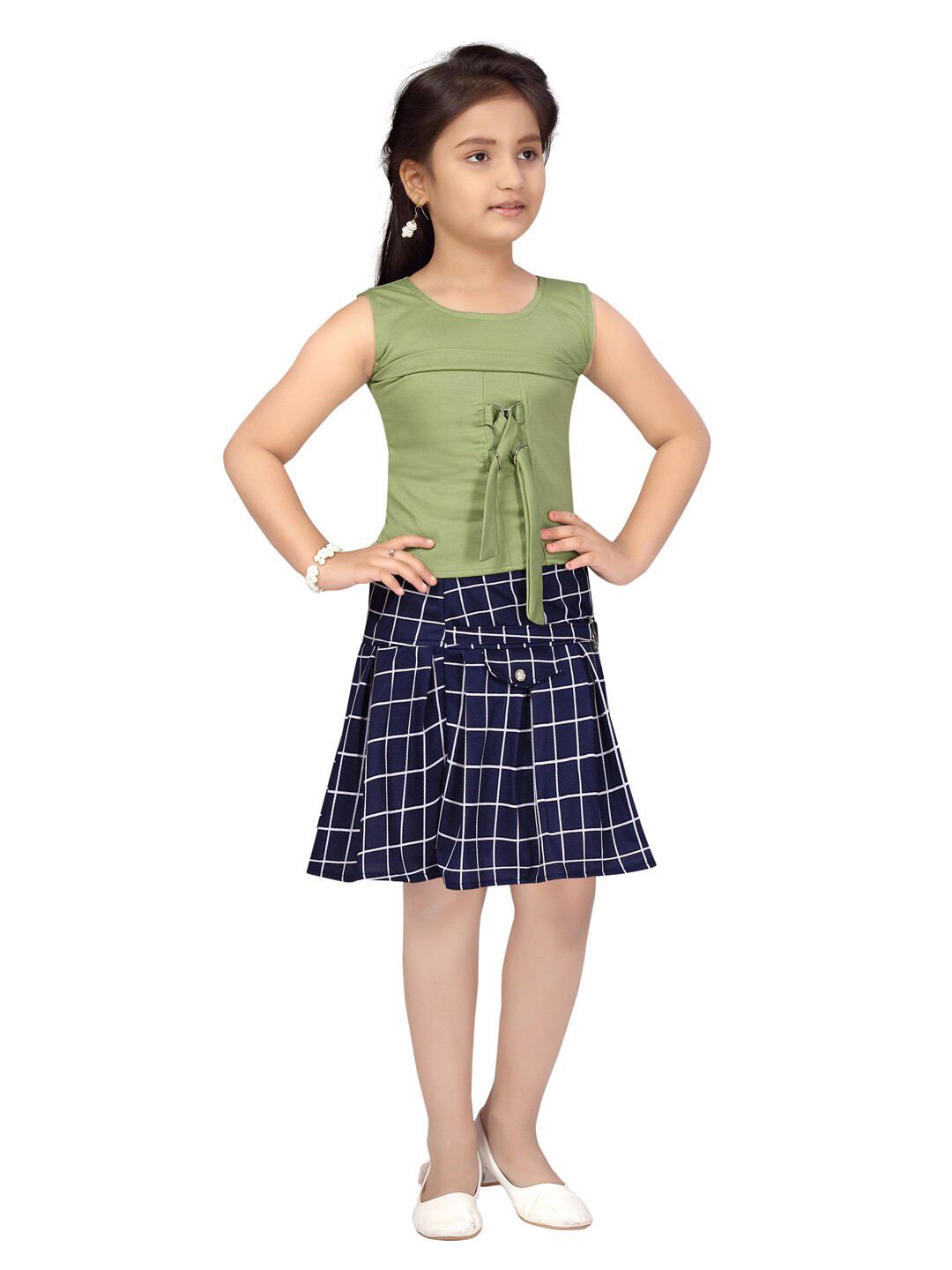 Aarika Girls Green & Navy Blue Top with Skirt
