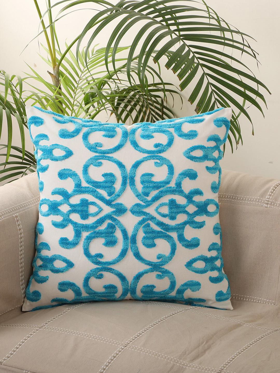 Jamio Firati White & Blue Ethnic Motifs Cotton Square Cushion Cover