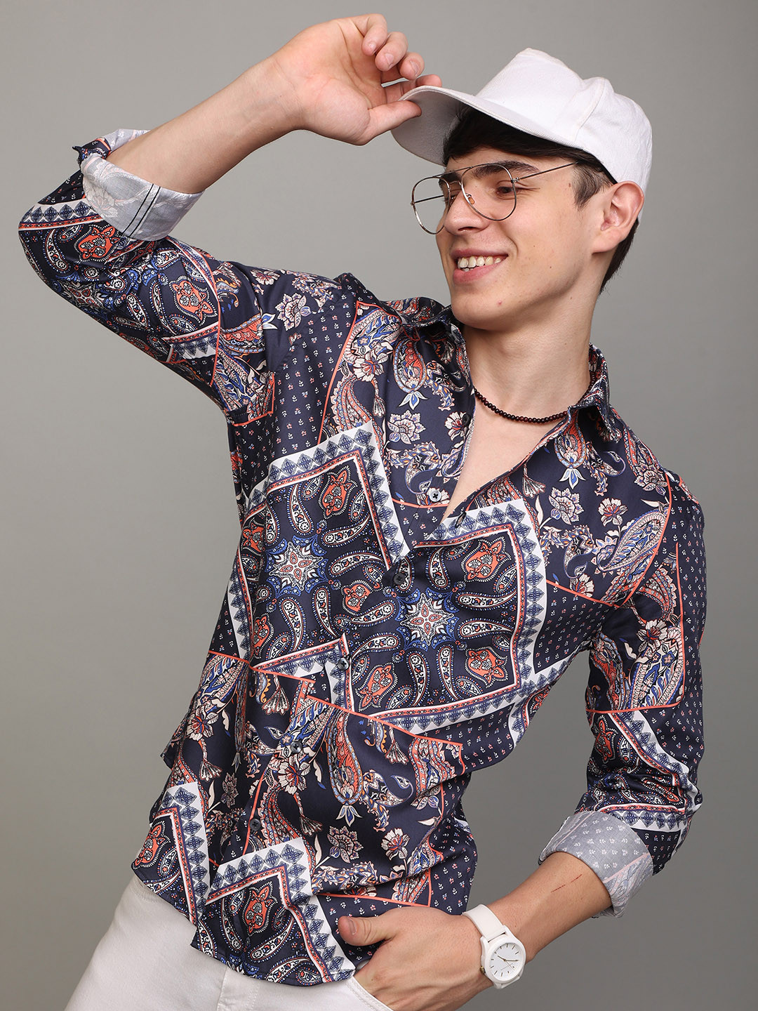 Snitch Men Navy Blue & White Ethnic Motifs Printed Slim Fit Cotton Casual Shirt