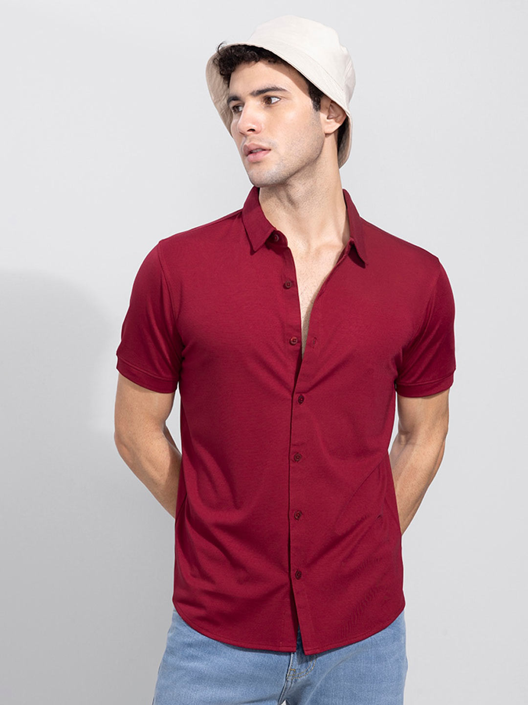 Snitch Men Red Slim Fit Cotton Casual Shirt