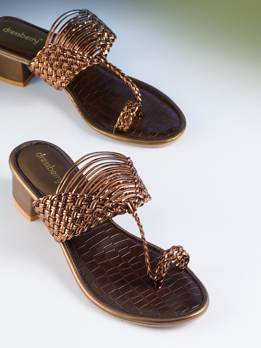 DressBerry Woven Design Block Heels