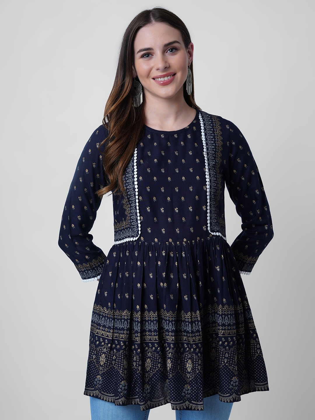 God Bless Navy Blue & Gold-Toned Printed With Lace Details Top