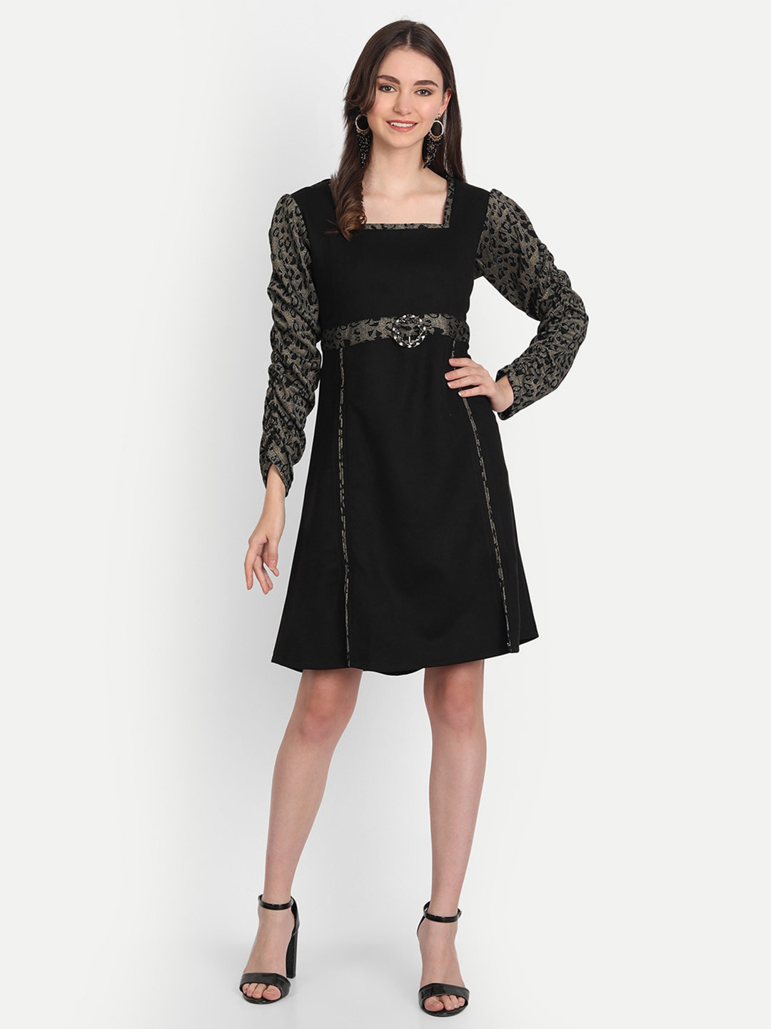 HK colours of fashion Black & Grey Square Neck Printed Dress