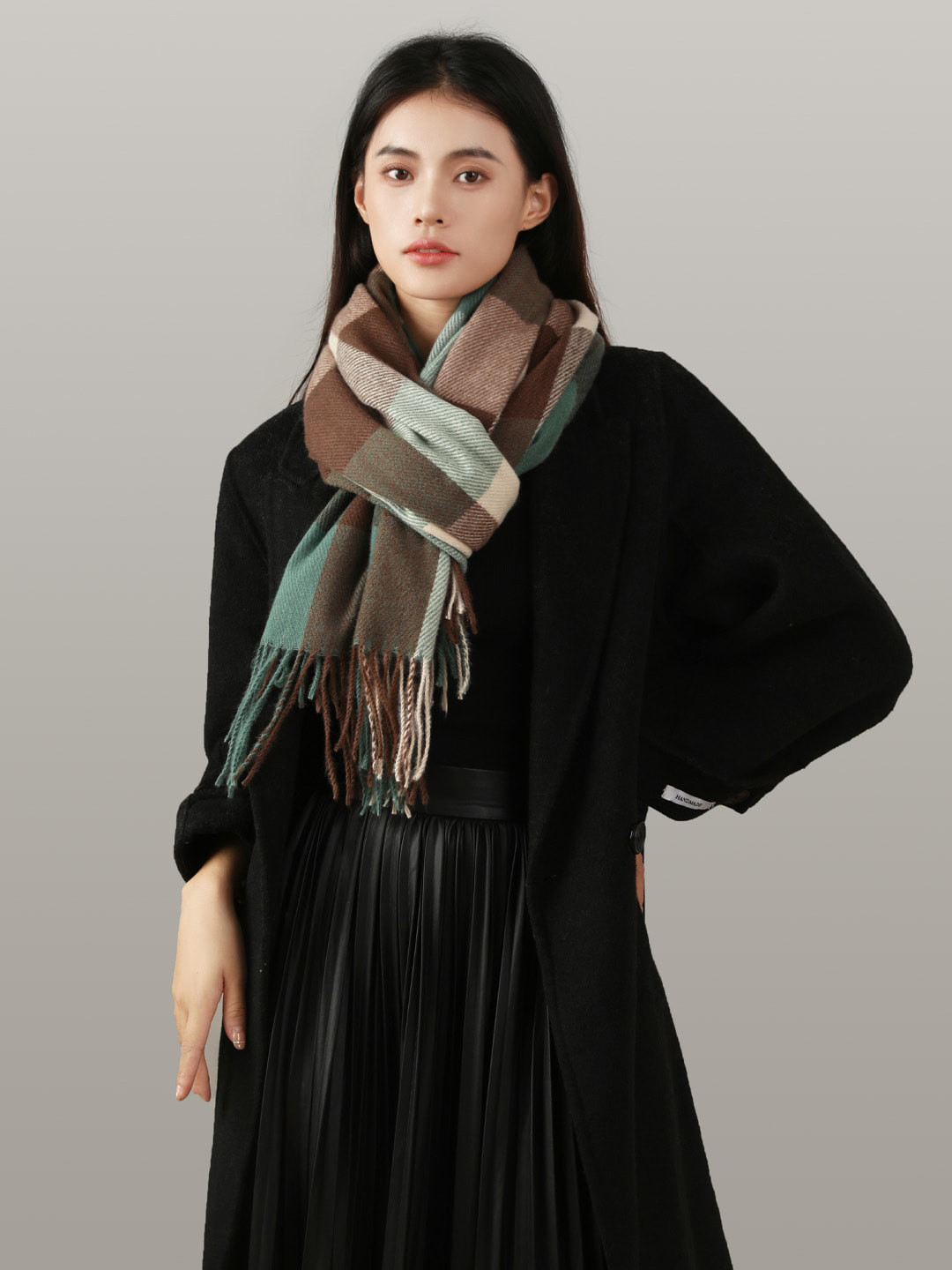 JC Collection Women Green & Beige Checked Scarf