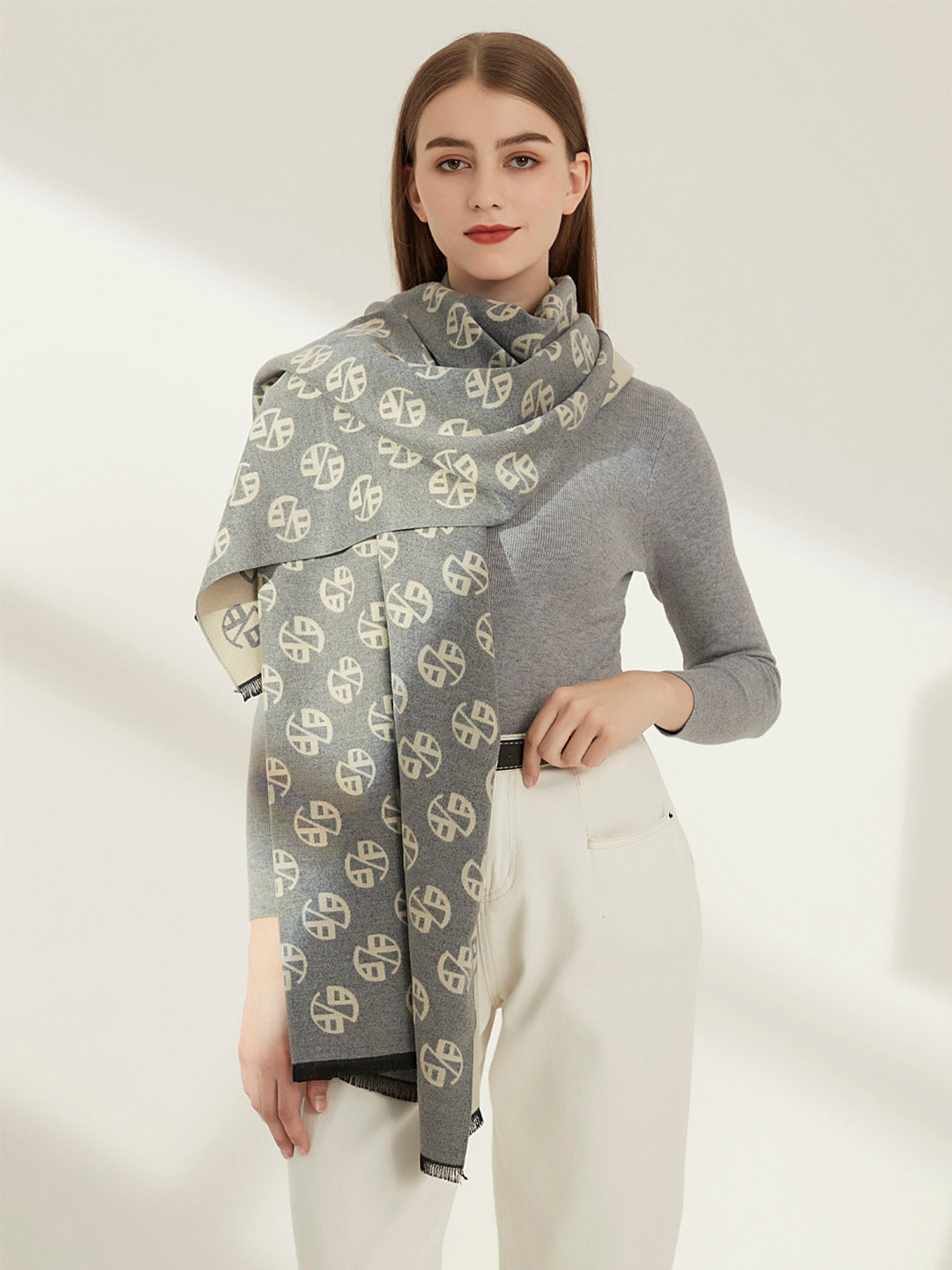 JC Collection Women Grey & Cream-Coloured Printed Scarf