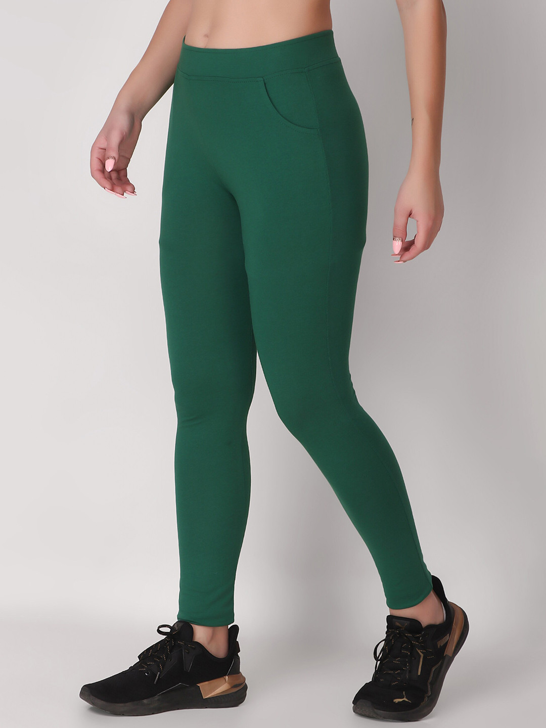 Keepfit Women Green Solid Cotton Spandex Slim fit Ankle Length Bio-Wash Tights