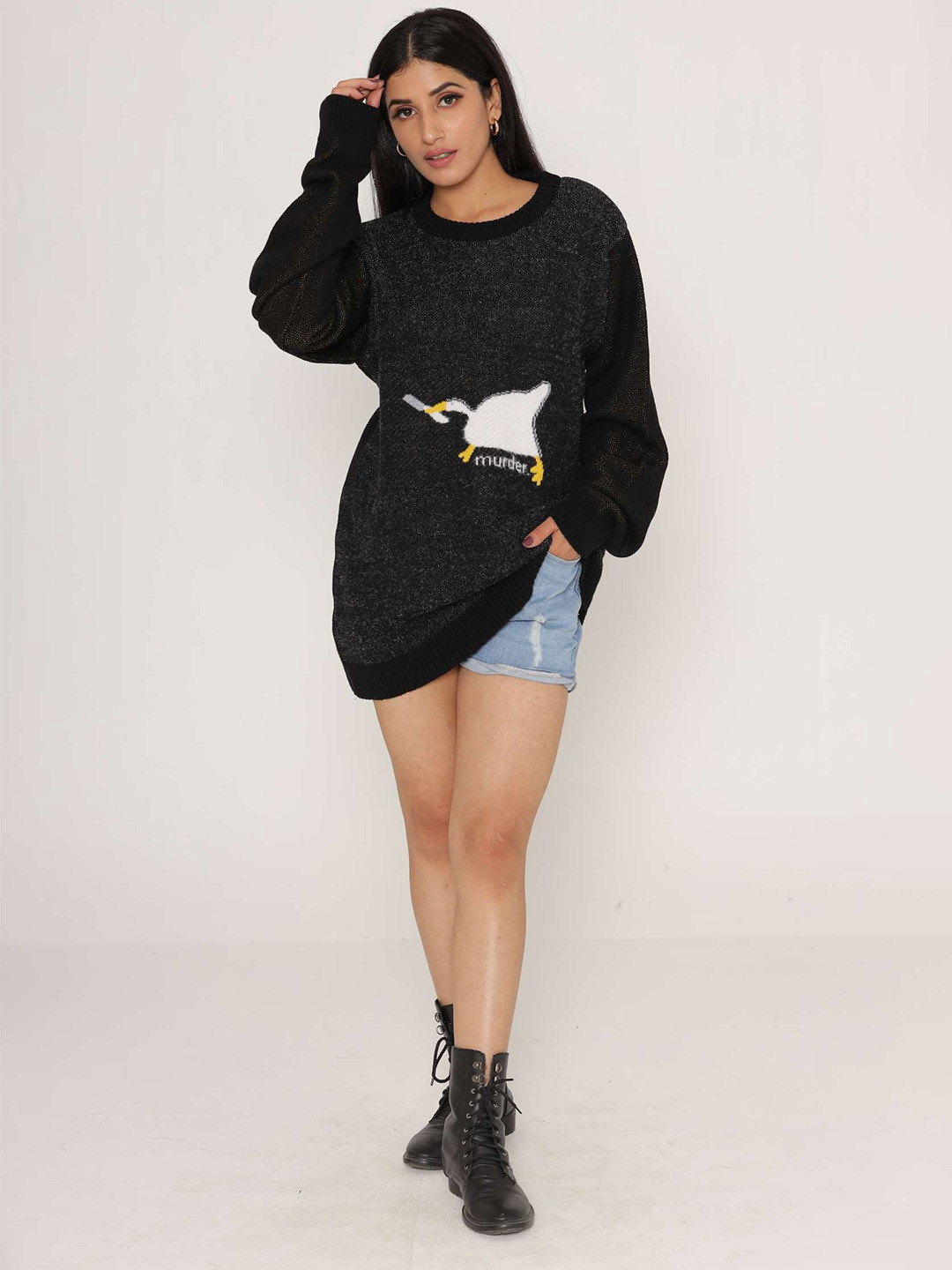 KASMA Women Black & White Printed Wool Pullover
