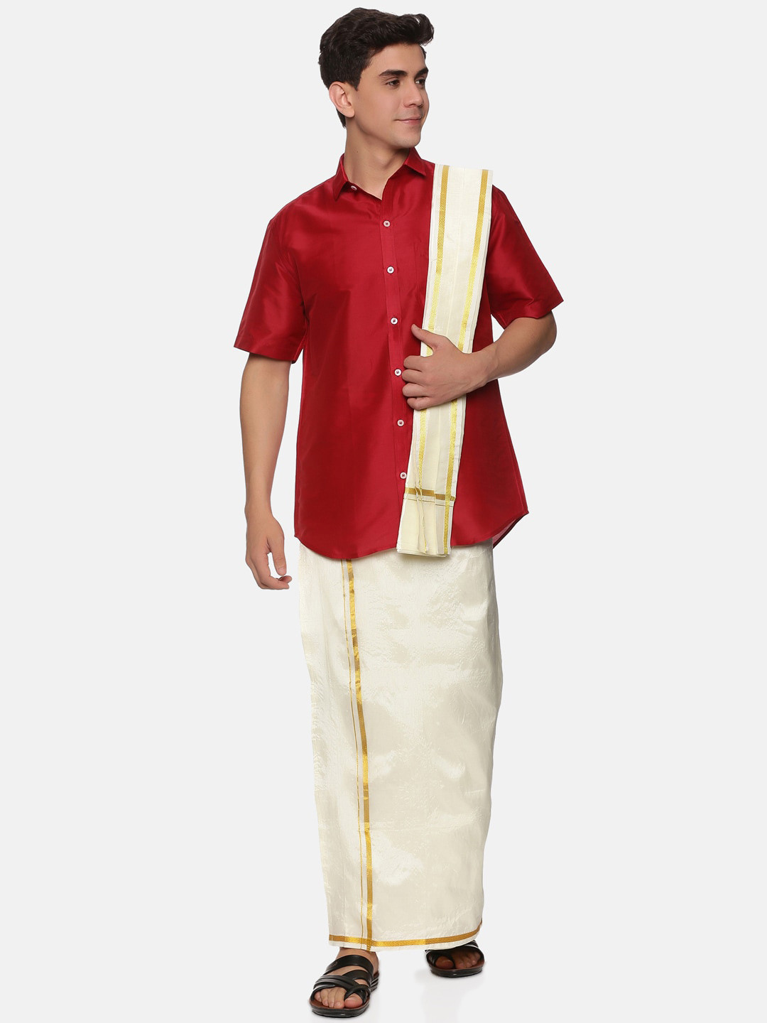 Sethukrishna Men Maroon & White Solid Short Sleeves Shirt with Veshti & With Angavastram