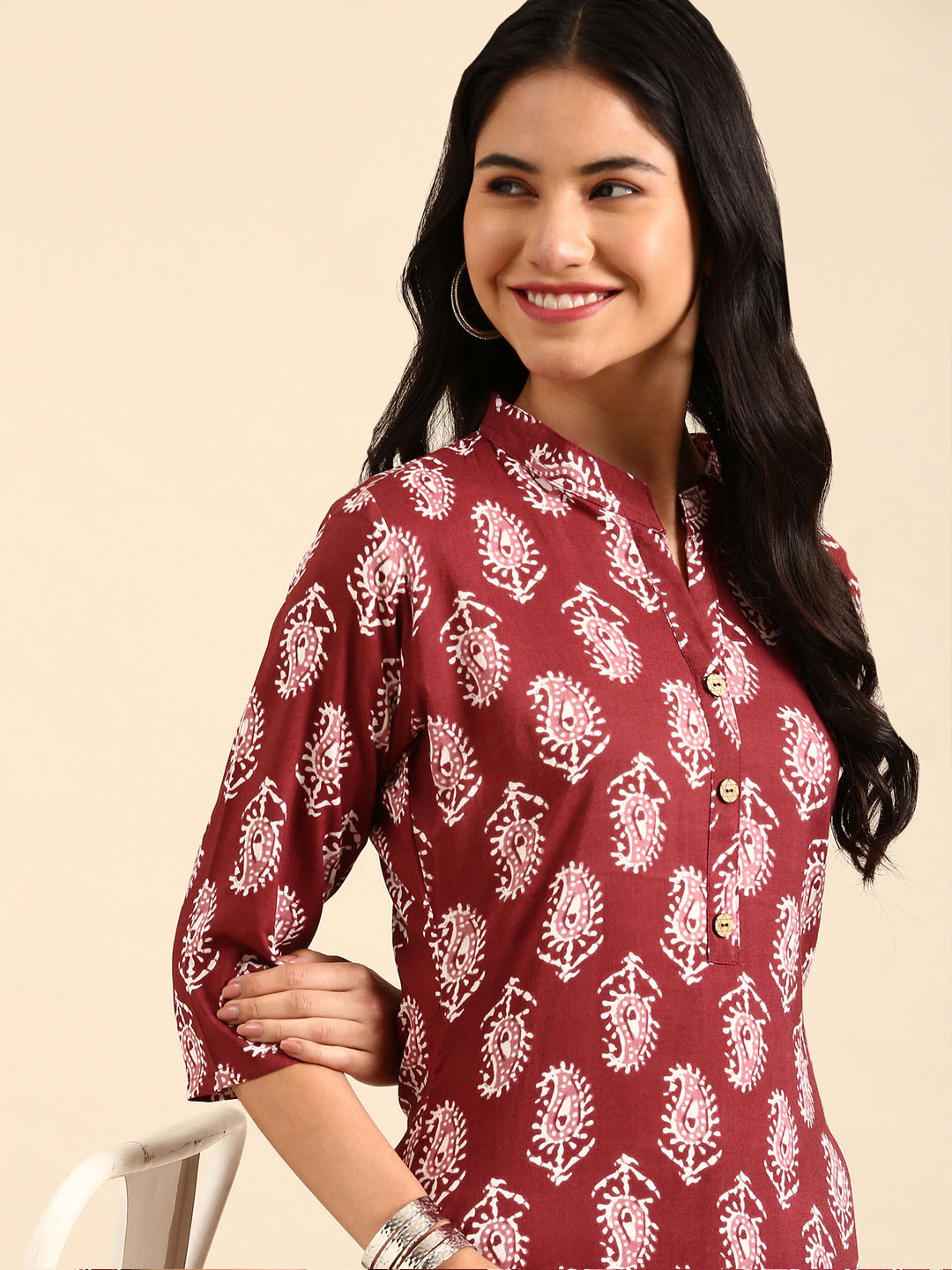 SHOWOFFFF Women Burgundy & White Paisley Printed Block Print Kurta