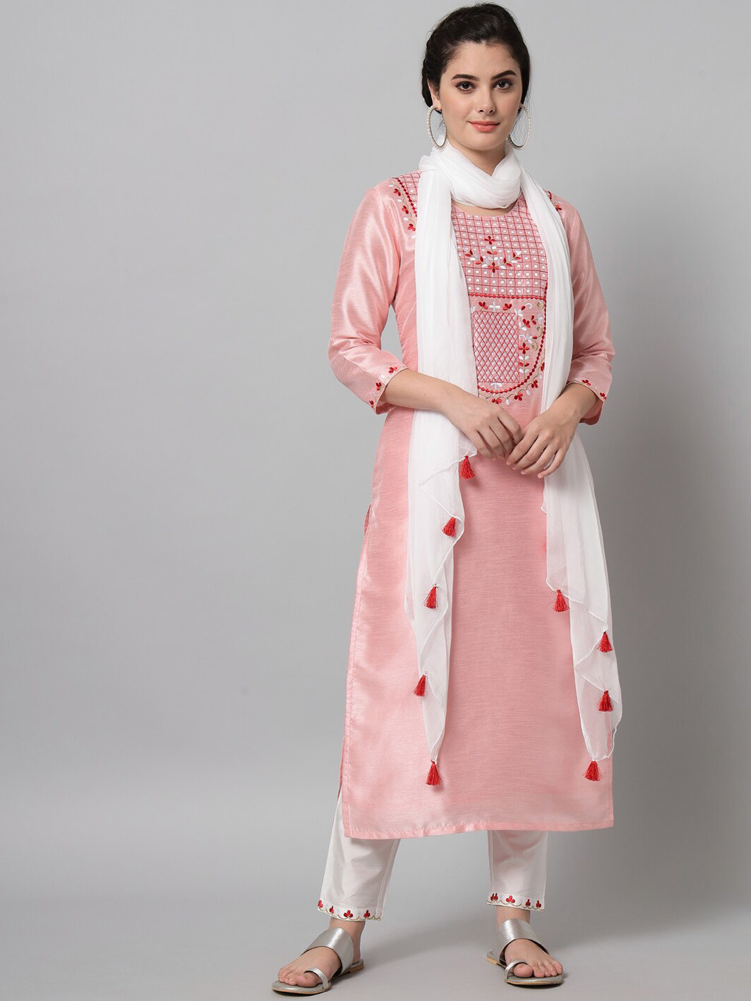Tulsattva Pink Floral Embroidered Thread Work Kurta with Trousers & Dupatta