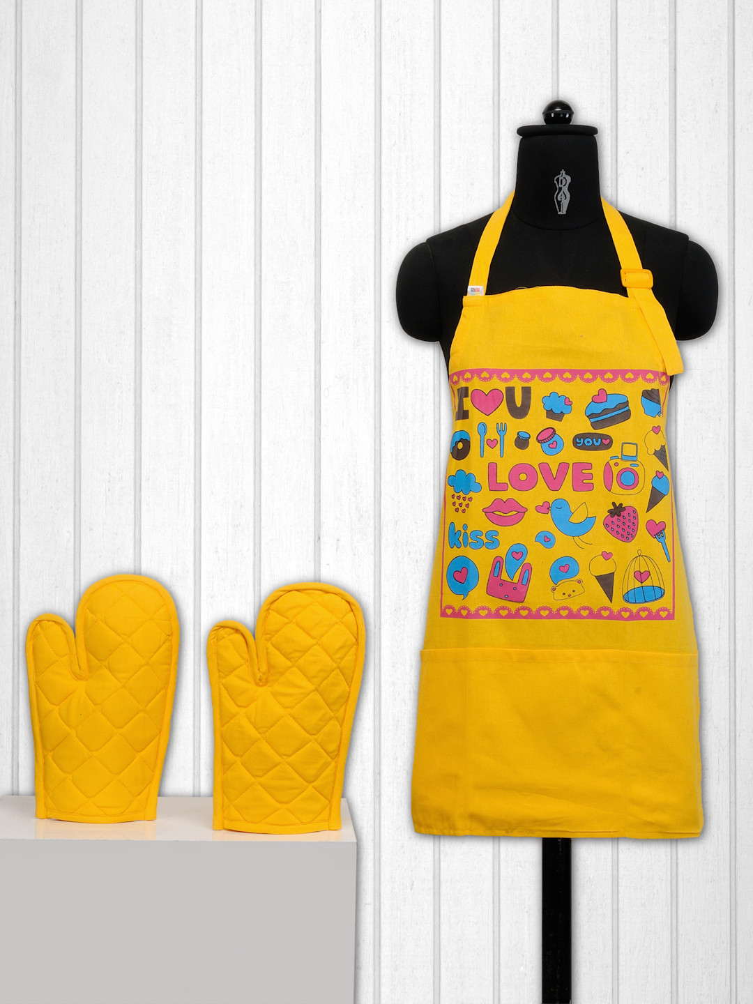 SWAYAM Yellow Printed Kitchen Linen Set