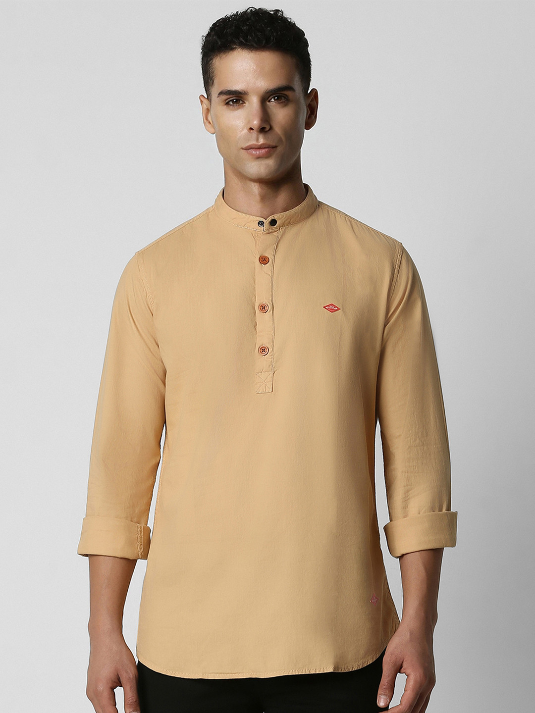 VAN HEUSEN DENIM LABS Men Yellow Slim Fit Pure Cotton Casual Shirt