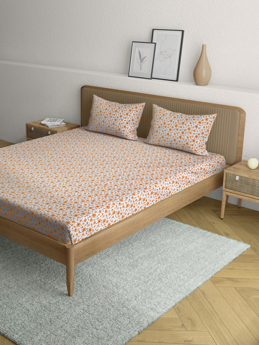 Anaqa by Pantaloons White Floral Cotton 144 TC Fitted King Bedsheet with 2 Pillow Covers-108 x 108 inches