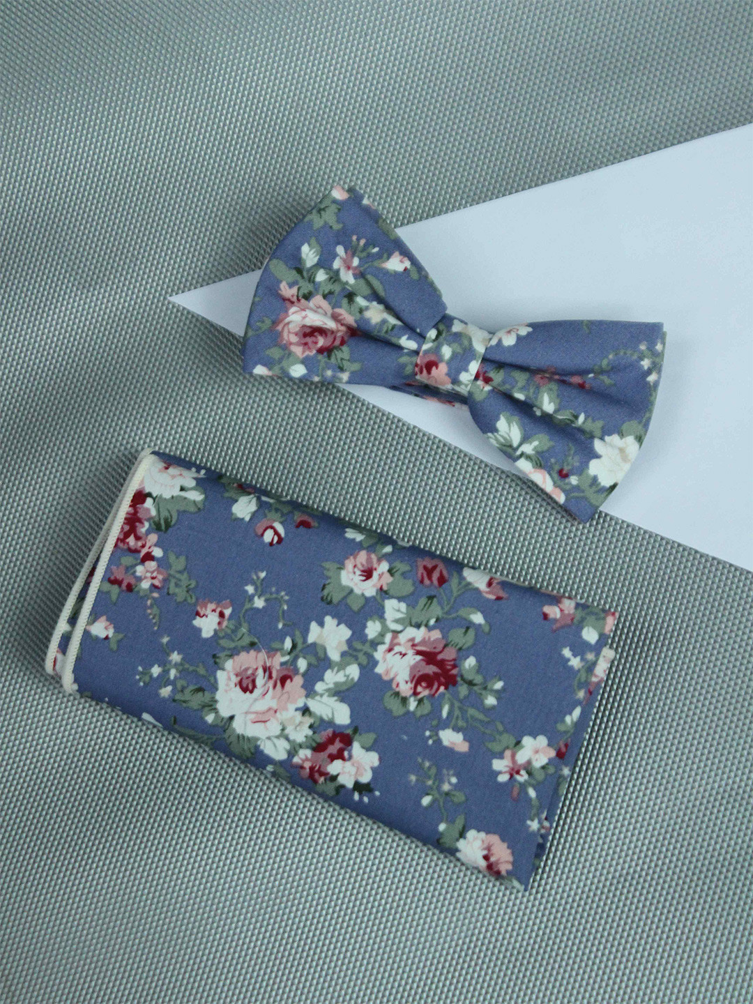 Tossido Violet Set Of 2 Floral Printed Bow Tie & Handkerchief
