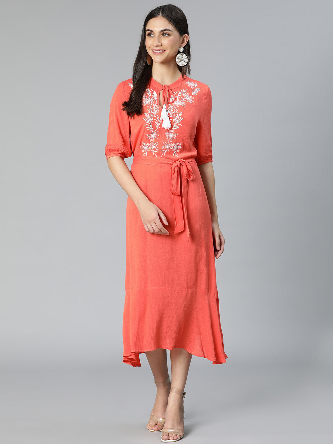 Oxolloxo Red Tie-Up Neck Midi Dress