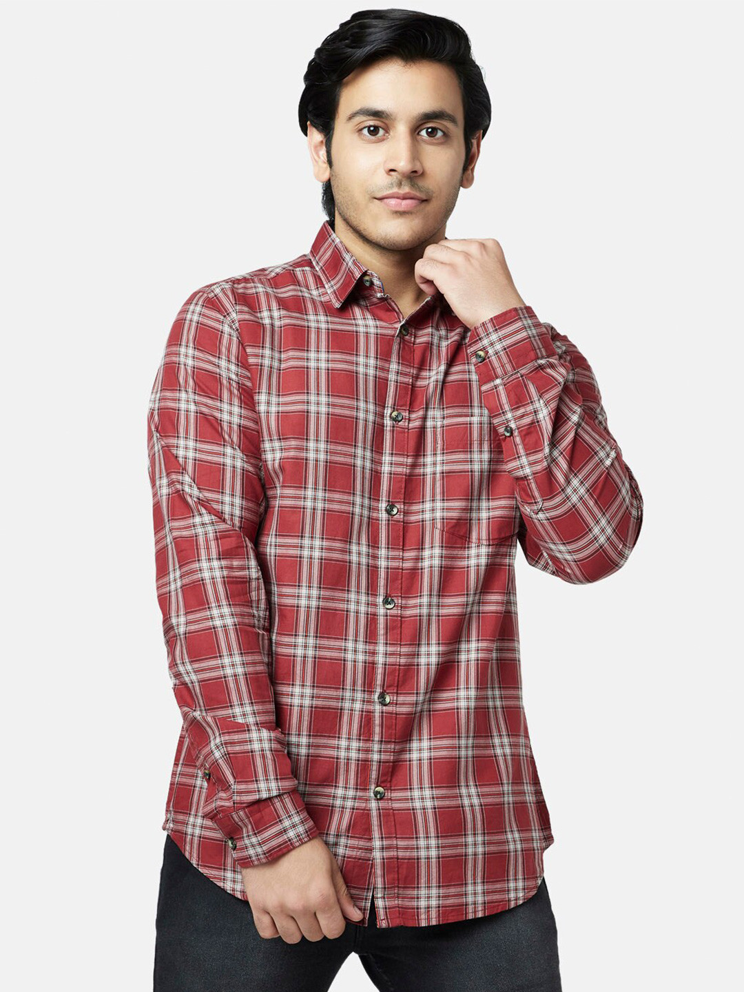 YU by Pantaloons Men Red Slim Fit Tartan Checked Cotton Casual Shirt