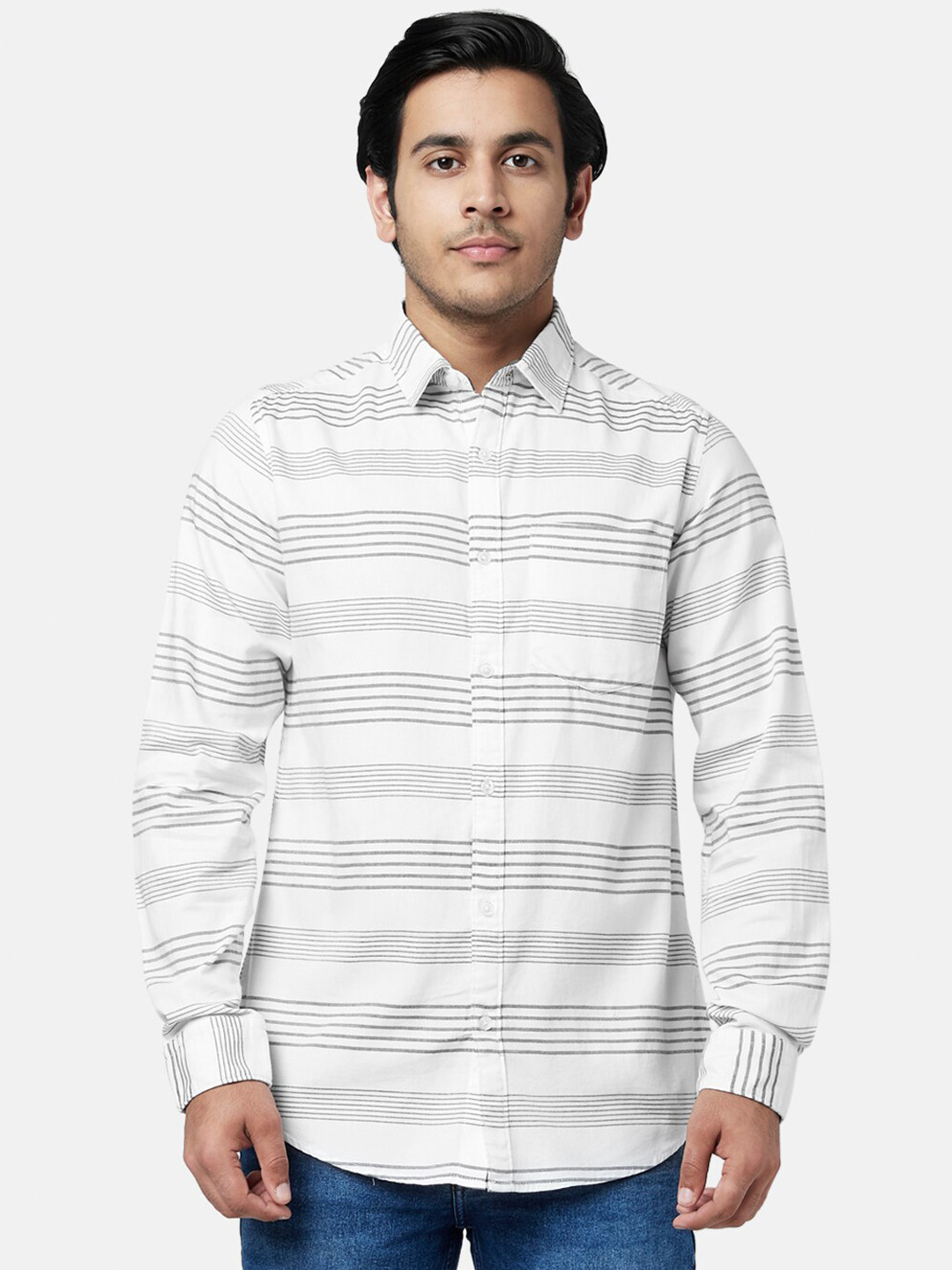 YU by Pantaloons Men White Cotton Slim Fit Horizontal Stripes Striped Casual Shirt