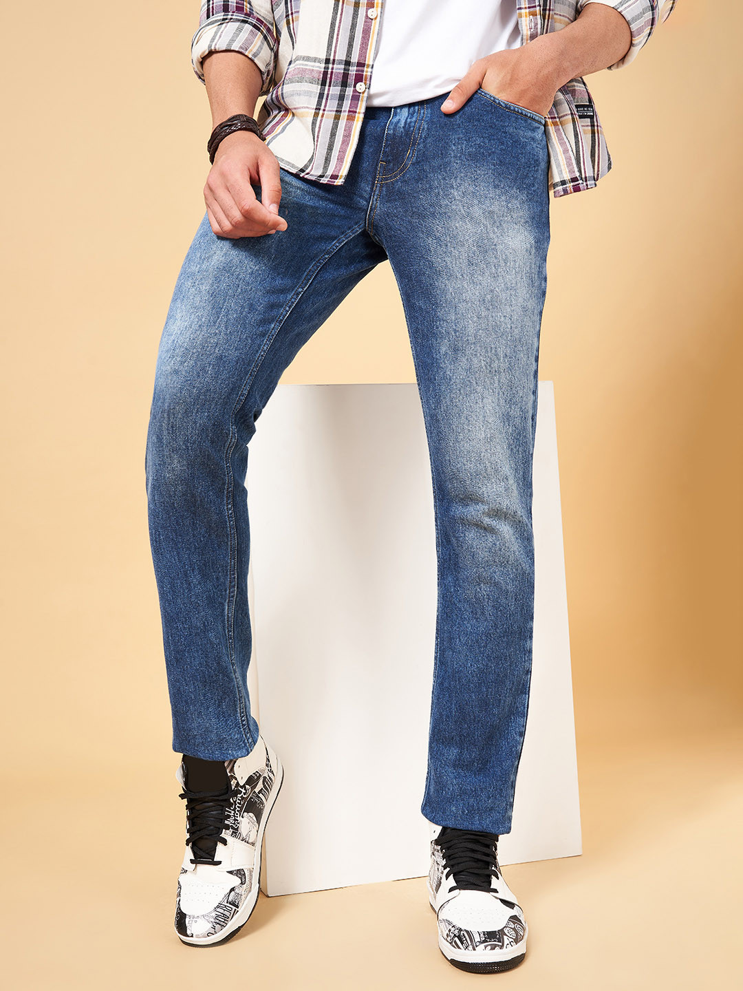 YU by Pantaloons Men Blue Slim Fit Heavy Fade Bleached Jeans