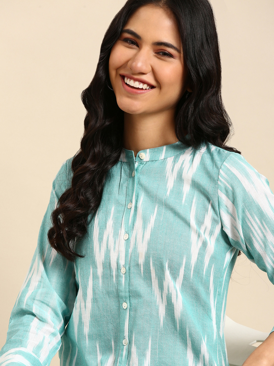 SHOWOFF Women Sea Green Printed Linen Kurta with Trousers