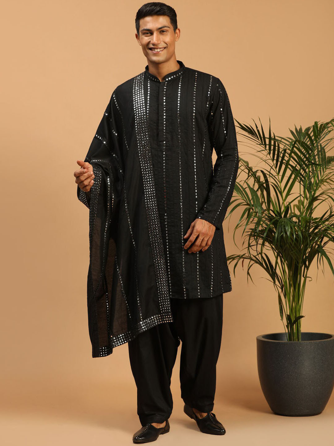 VASTRAMAY Men Black Embroidered Mirror Work Kurta with Patiala & Dupatta