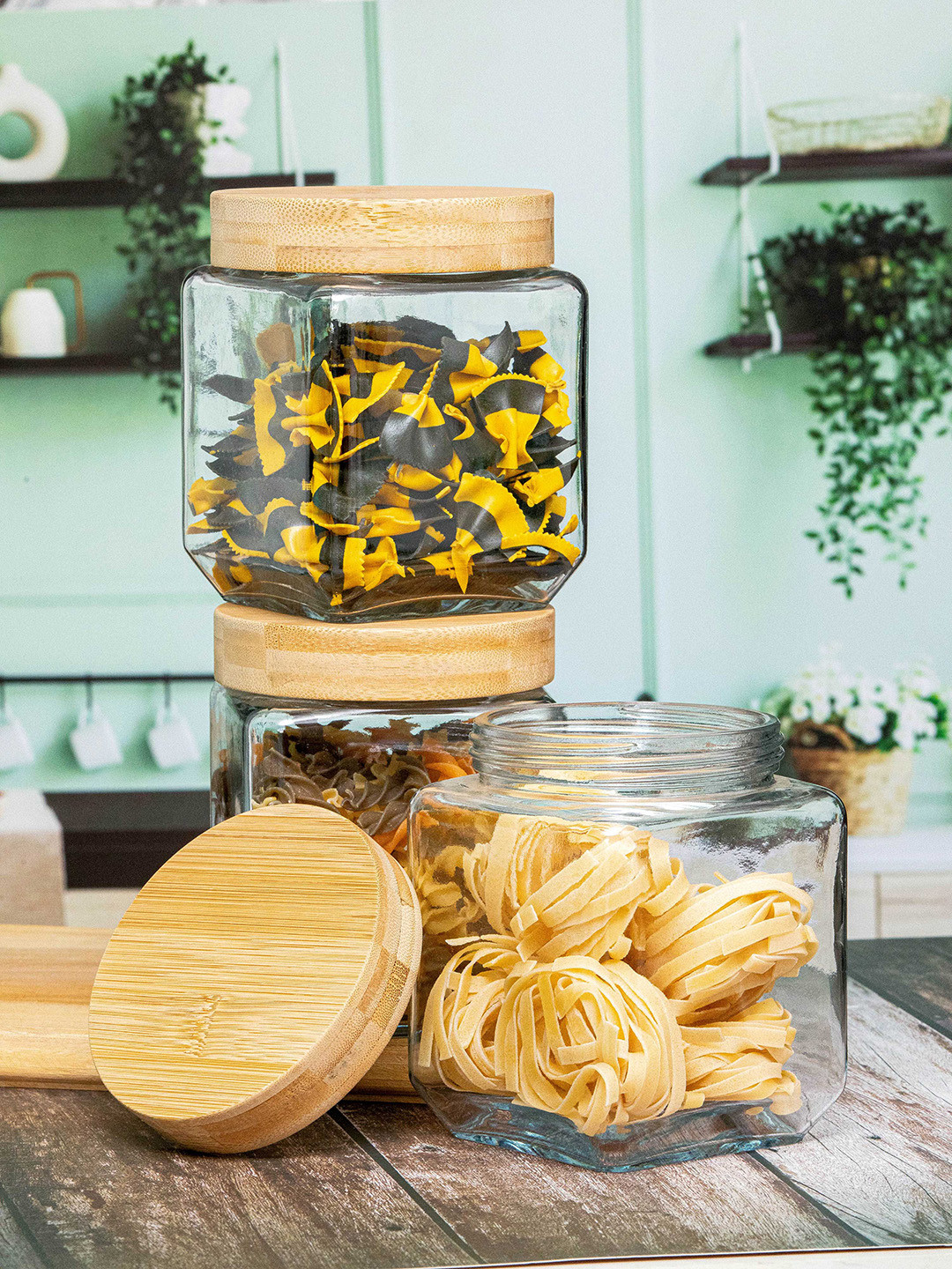 White Gold Set of 3 Transparent Airtight Canister with Bamboo Lid 1.2 ML Each