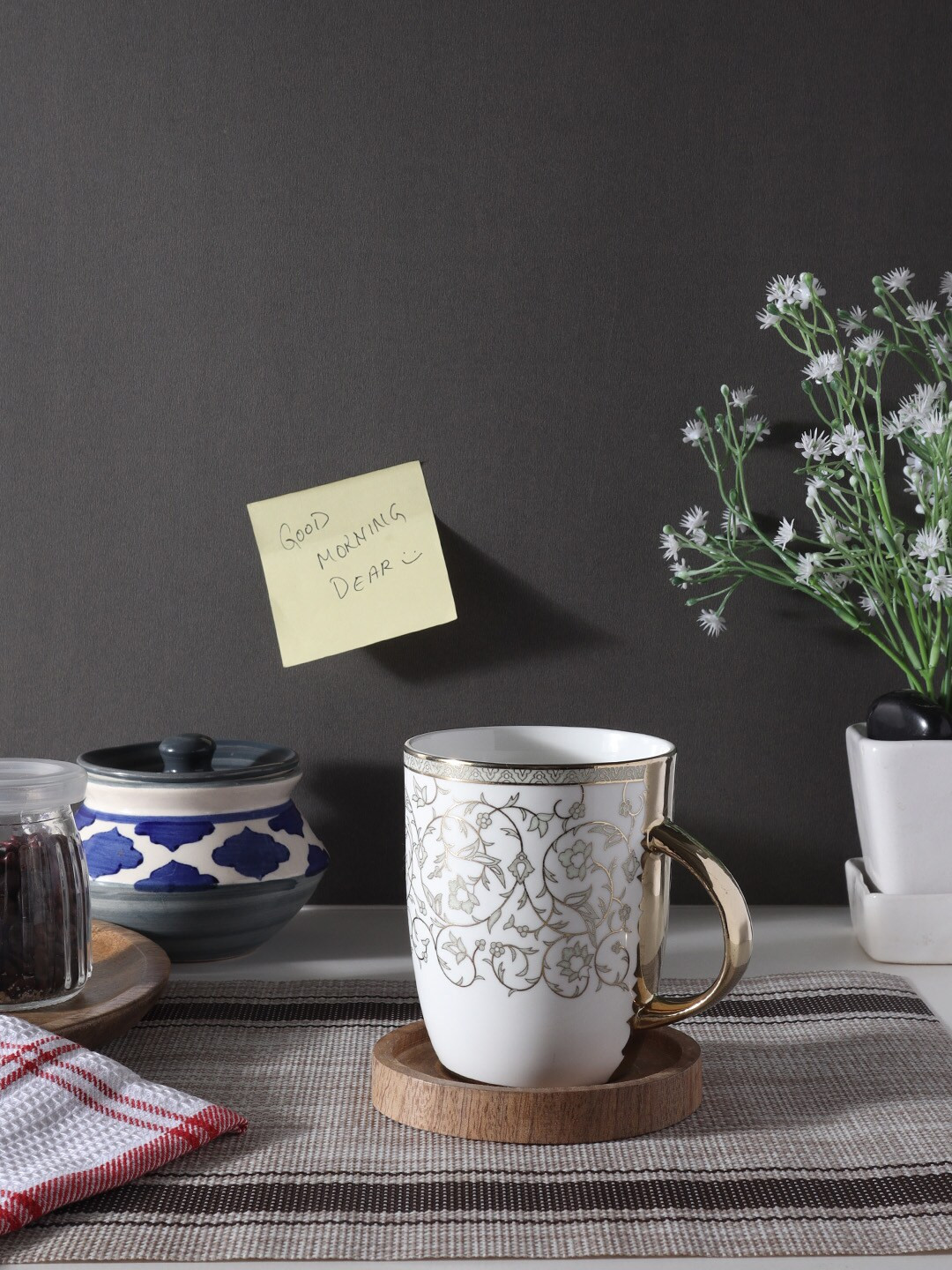 Femora Gold-Toned & White Floral Printed Bone China Matte Mug 330 ML