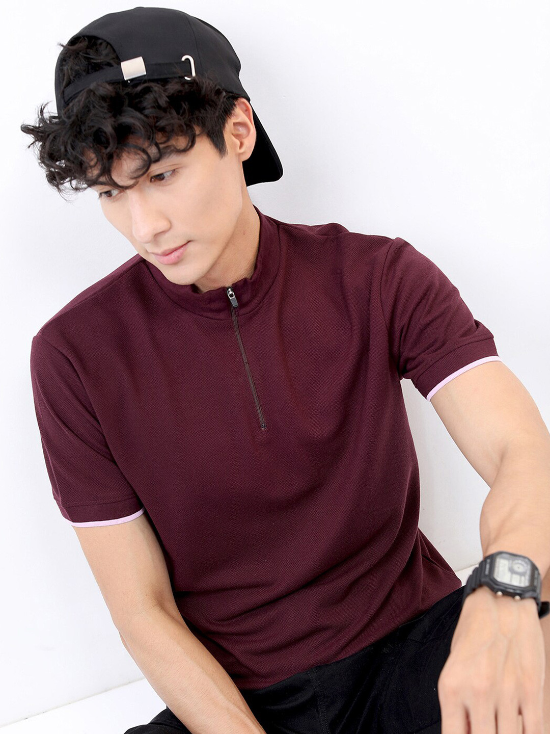 HIGHLANDER Men Maroon Slim Fit Short Sleeve T-shirt