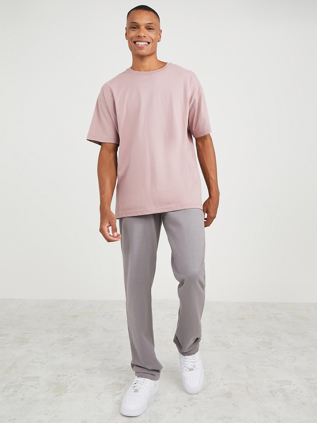 Styli Men Straight Fit Open Hem Sweat Pants