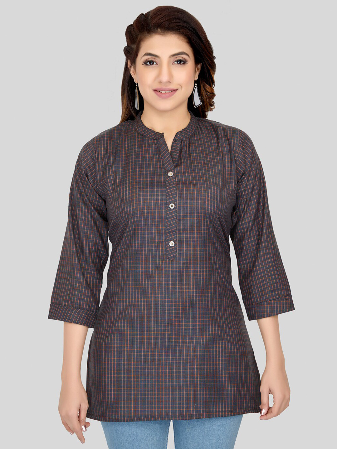 Saree Swarg Checked Mandarin Collar Kurti