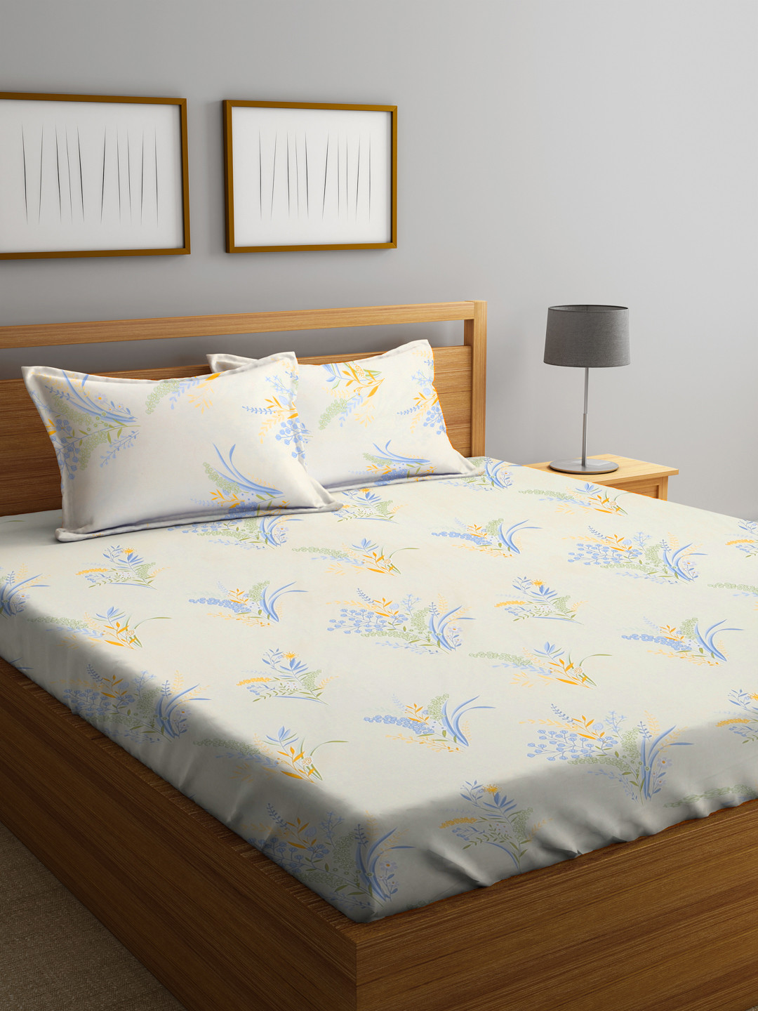 KLOTTHE Hilton White Floral Cotton Breathable 300 TC Fitted King Fine Bedsheet with 2 Pillow Covers-250 x 225 cm