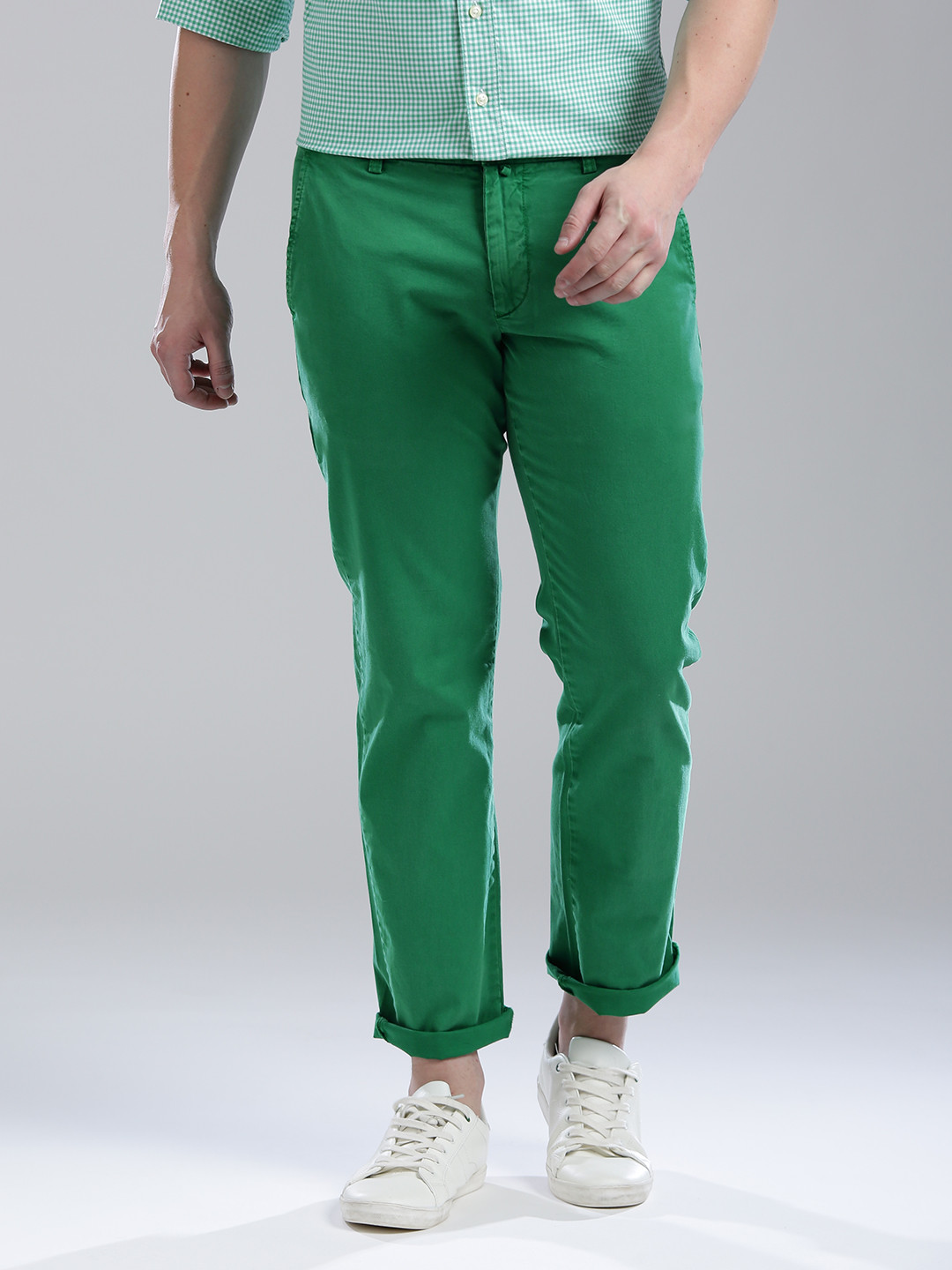 Buy GANT Men Green Comfort Fit Solid 