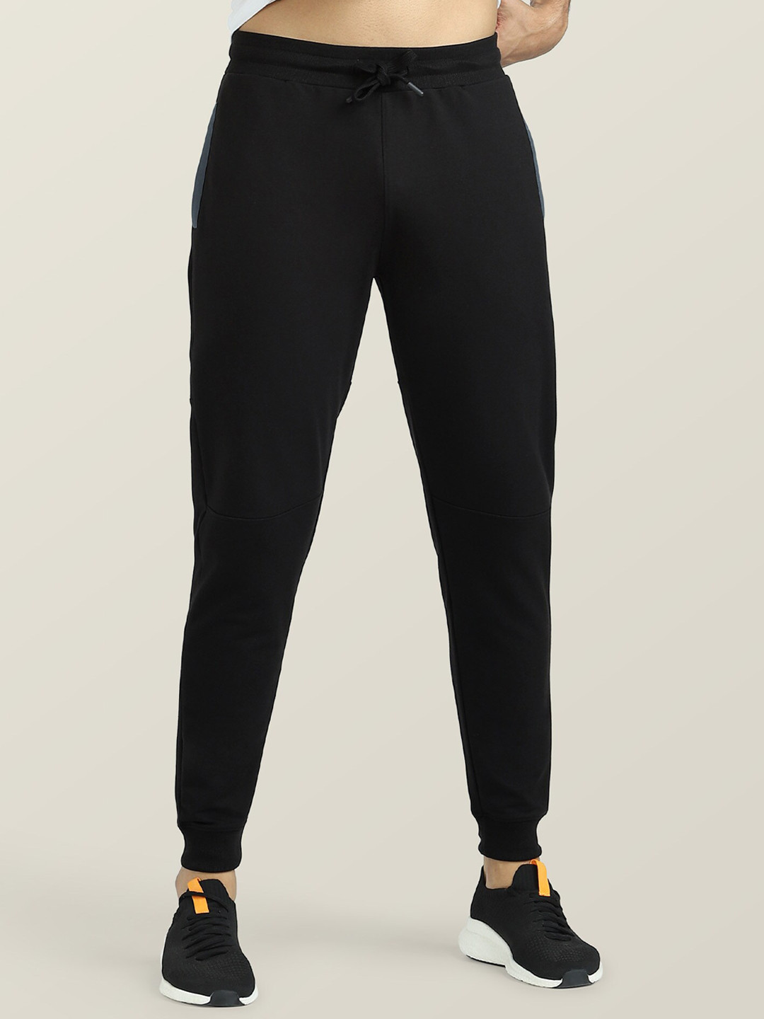 XYXX Men Drawstring Antimicrobial Regular Fit Joggers