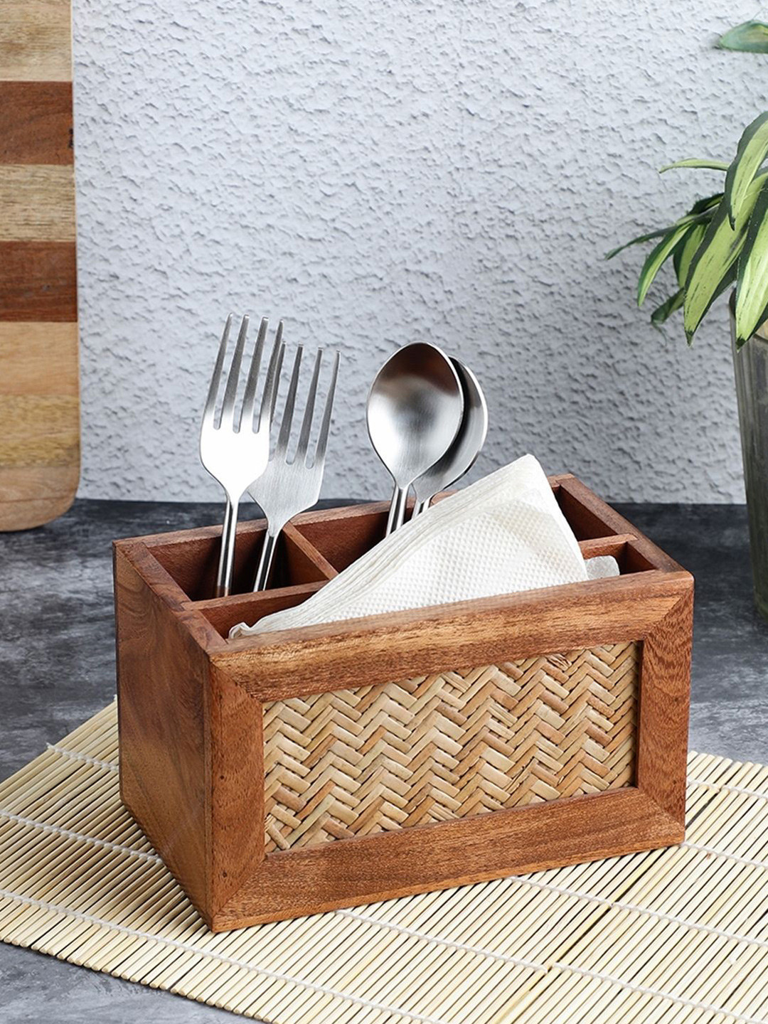 VarEesha bambusa Brown Bamboo Wooden Four Part Cutlery Holder