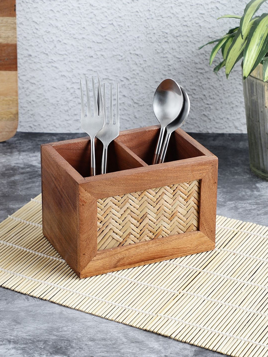 VarEesha bambusa Brown Wooden Partitioned Cutlery Holder