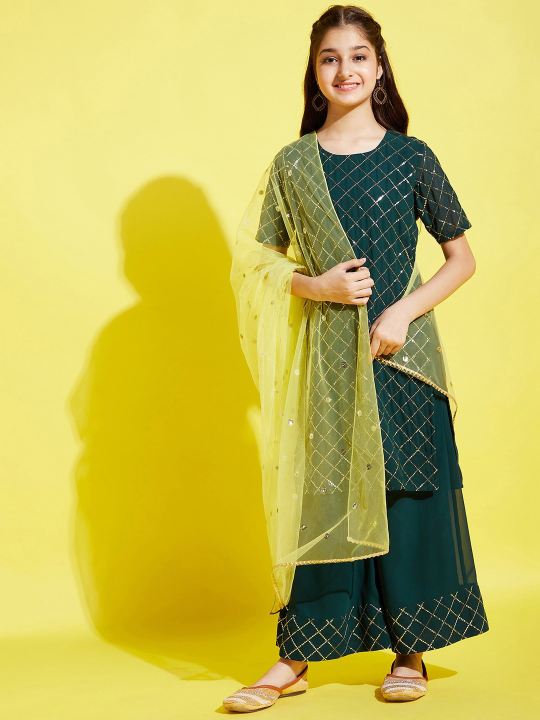 Cherry & Jerry Girls Embroidered Sequinned Kurta with Sharara & With Dupatta