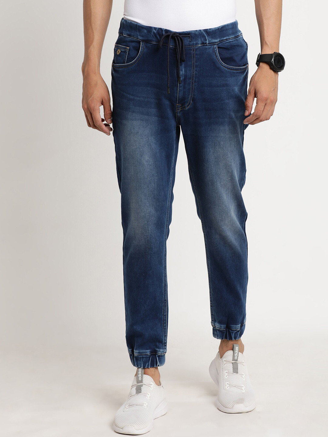 Turtle Men Narrow Tapered Fit Heavy Fade Stretchable Jeans