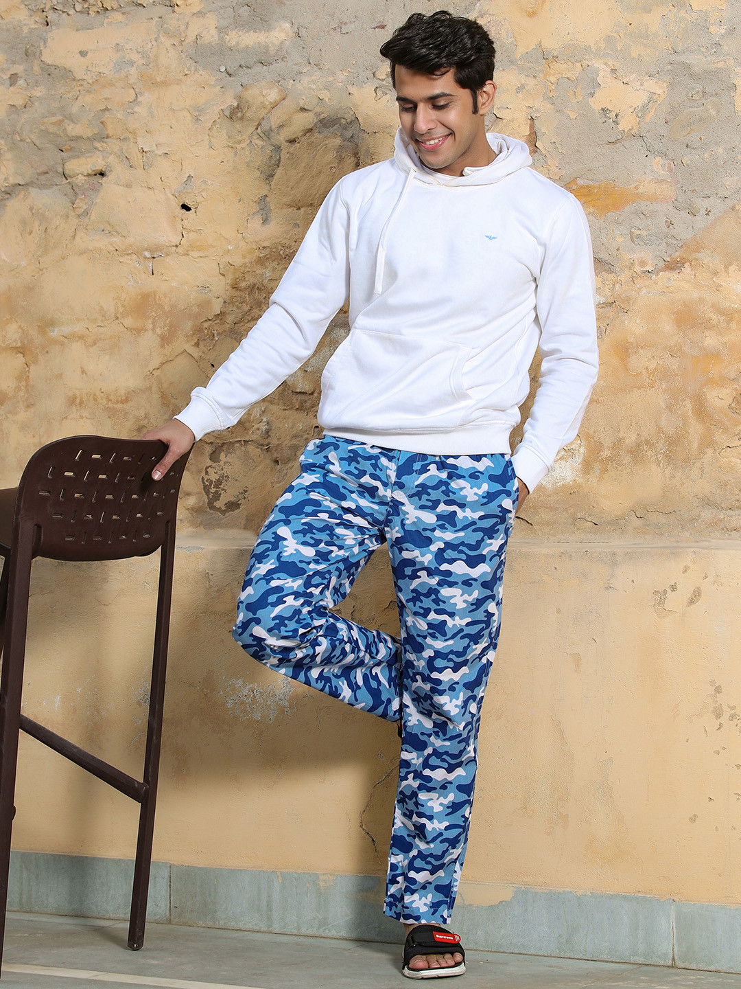 URBAN SCOTTISH Men Camouflage Printed Pure Cotton Lounge Pants